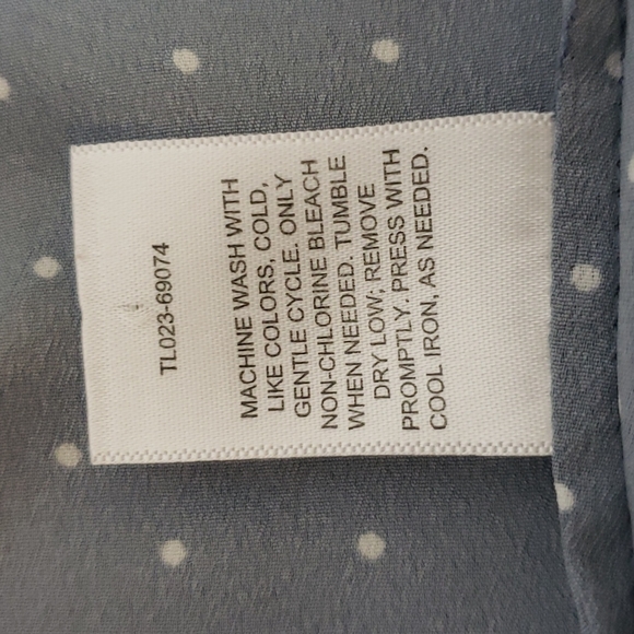 Pendleton Blue W White Dots Button Up Shirt - Picture 9 of 9